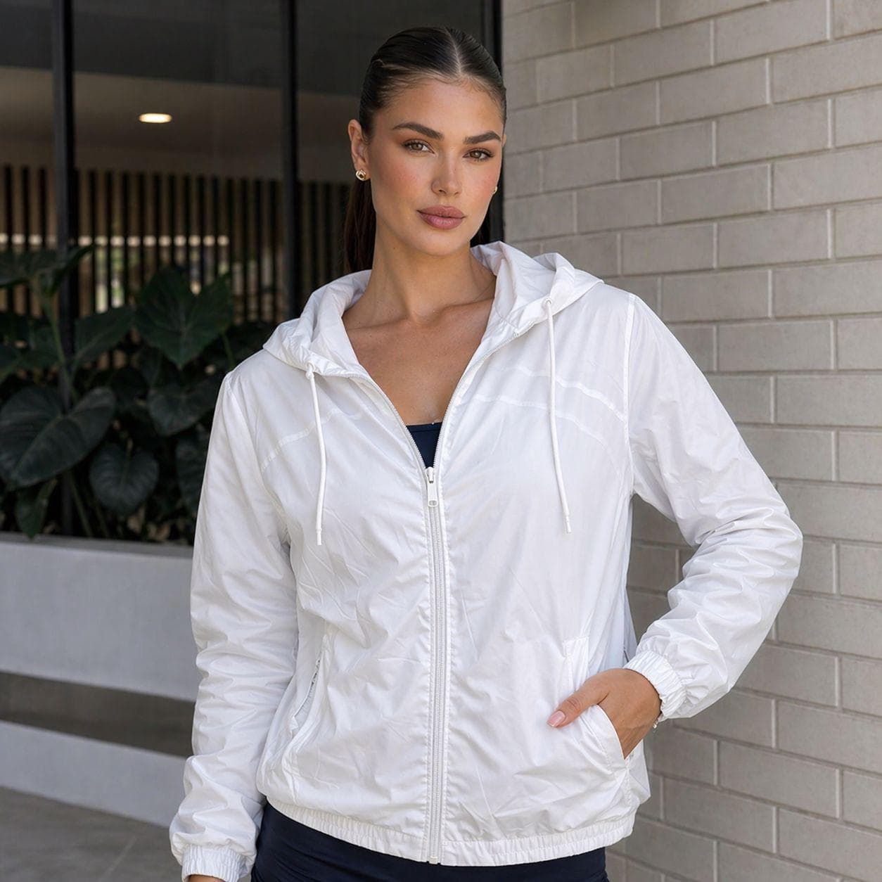 Jaqueta Iz Corta Vento Ultra Leve Com Capuz